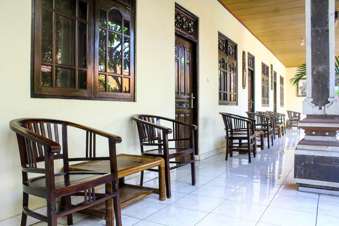 Lolo Beach Inn Legian Zewnętrze zdjęcie
