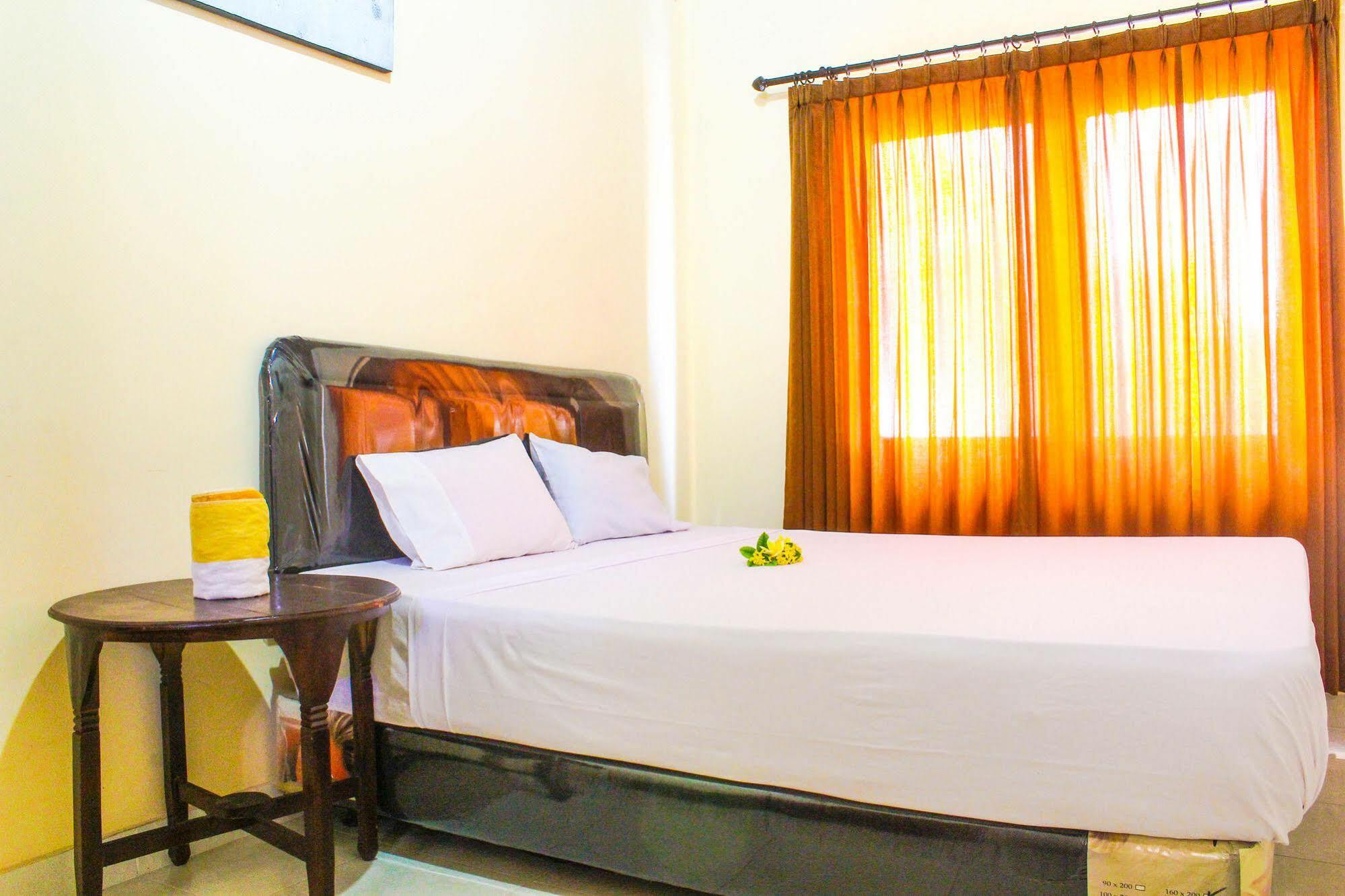 Lolo Beach Inn Legian Zewnętrze zdjęcie