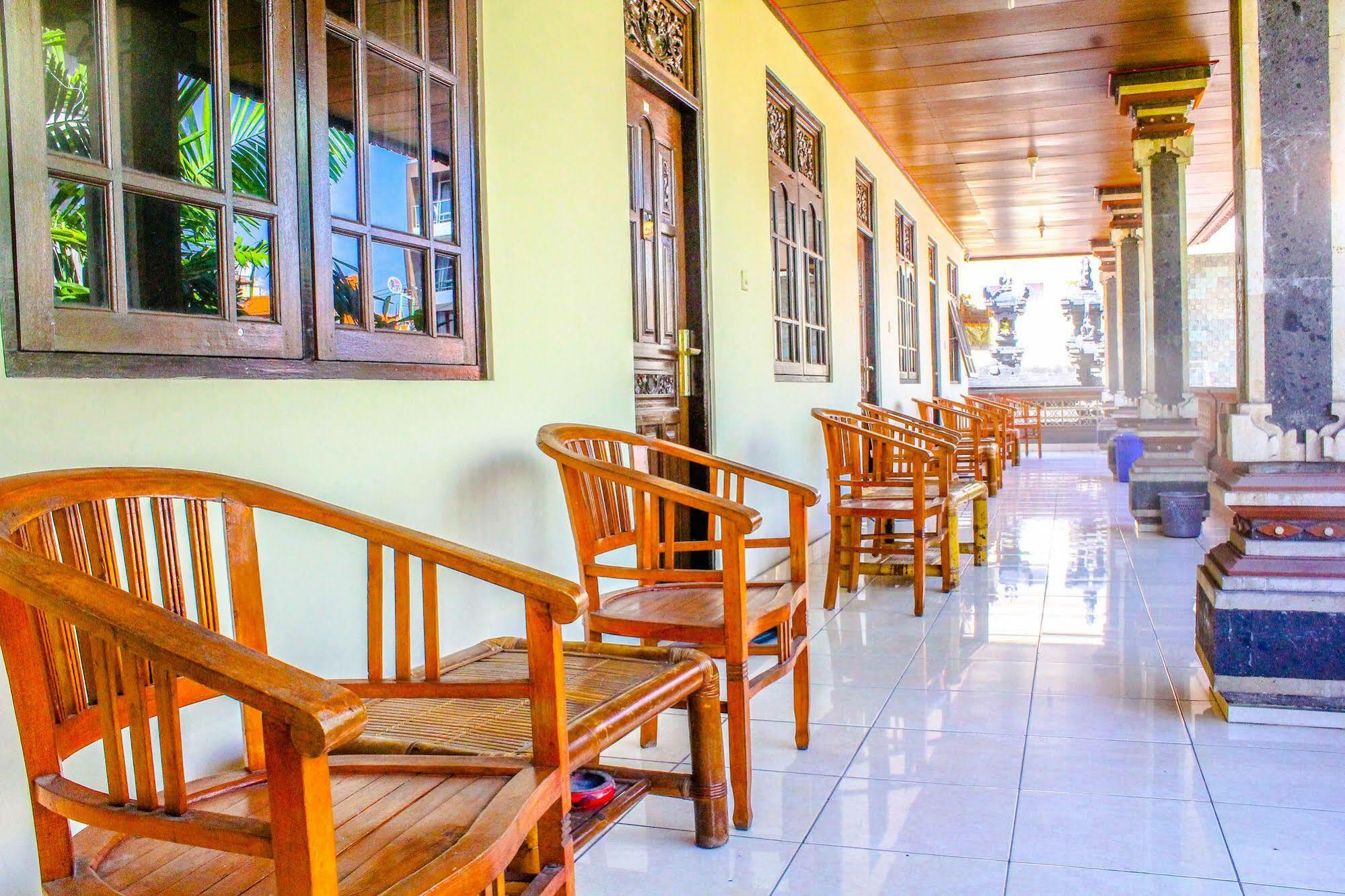 Lolo Beach Inn Legian Zewnętrze zdjęcie